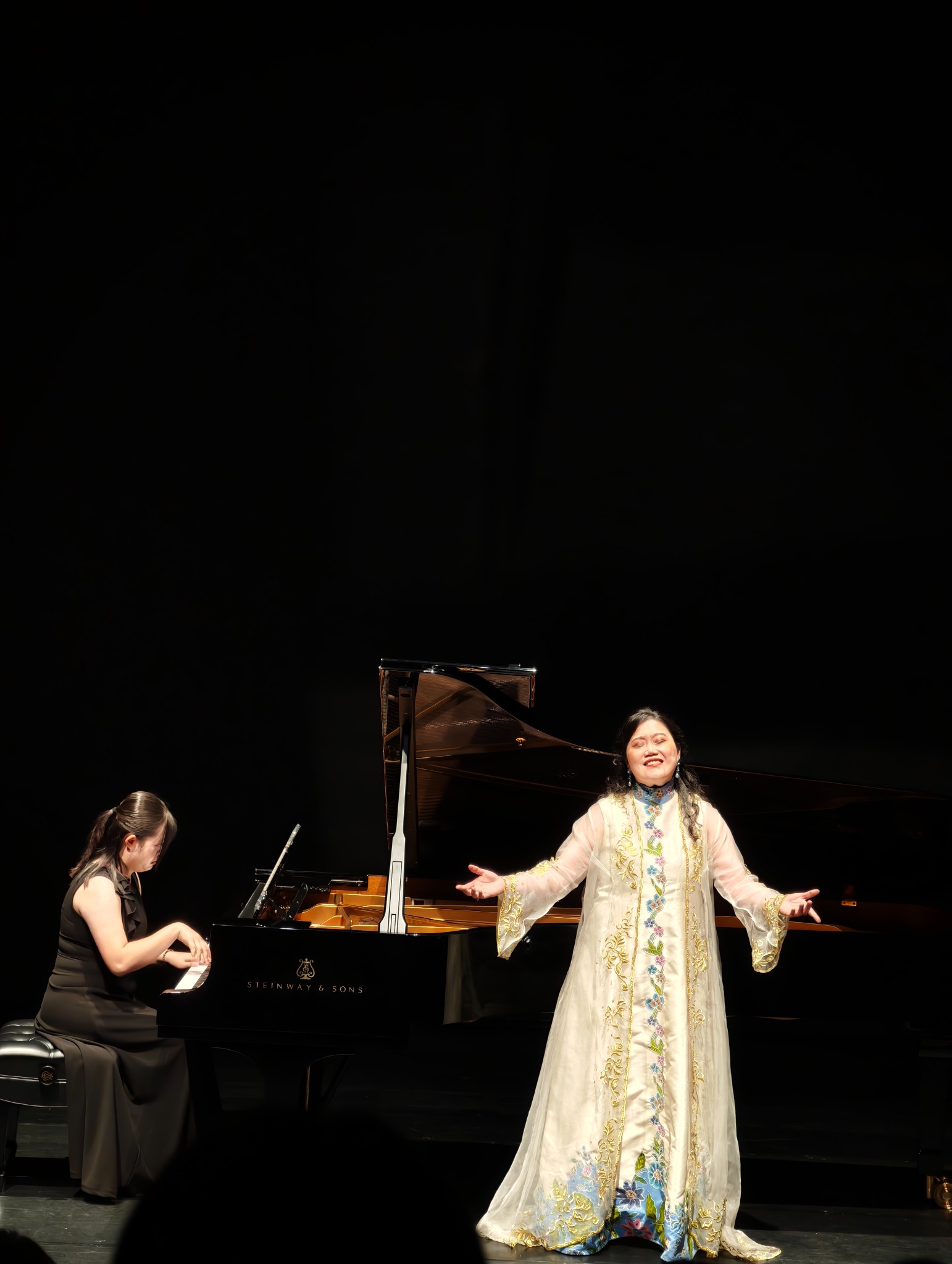 Ang Mei Foong · Soloist · National Taichung Opera House (Black Box) · 25 April 2026 — stage photograph 3